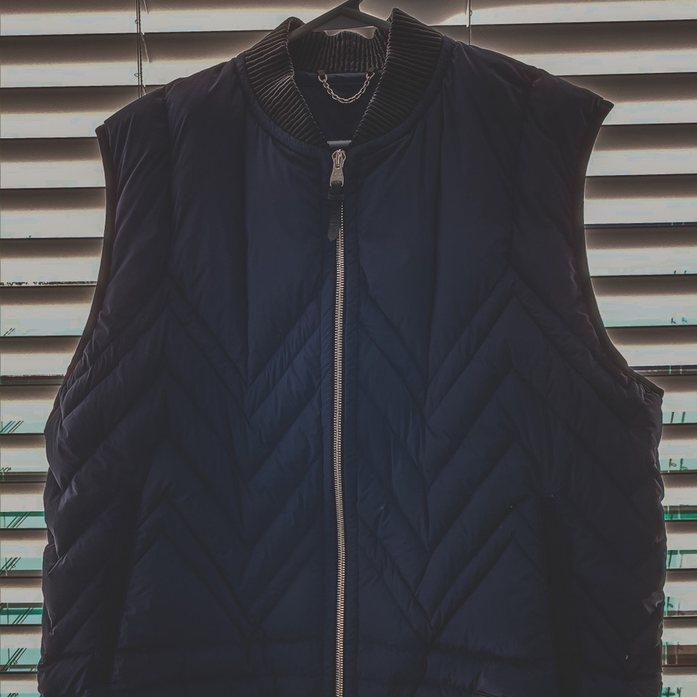 LOUIS VUITTON PUFFER DOWN VEST NAVY/BLACK